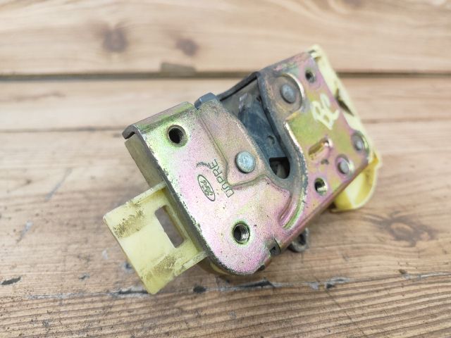 bontott FORD FOCUS I Bal első Ajtózár