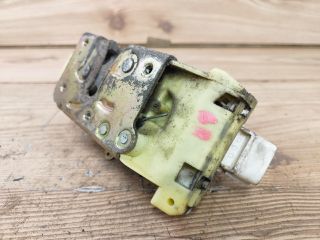 bontott FORD FOCUS I Bal első Ajtózár