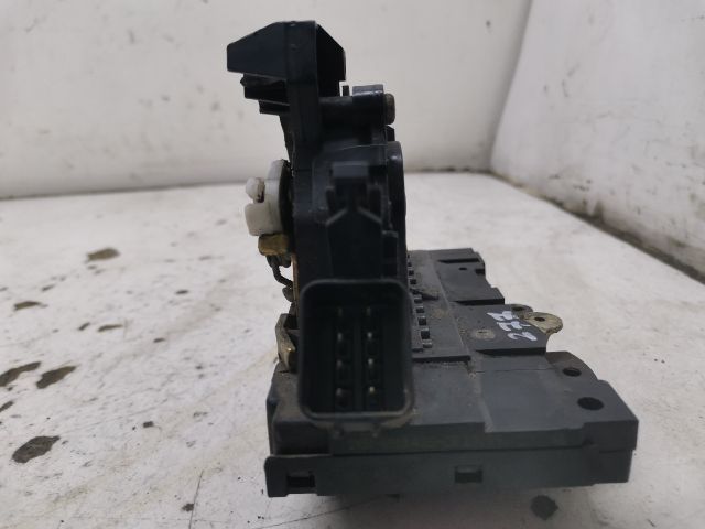 bontott FORD FOCUS I Bal első Ajtózár