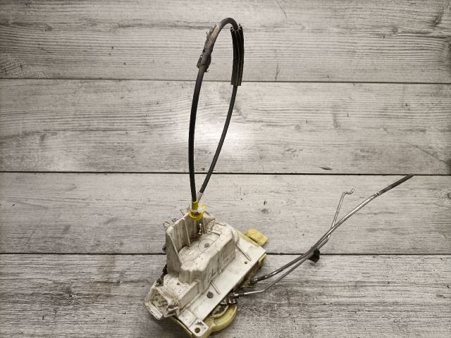 bontott FORD FOCUS I Bal első Ajtózár