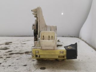 bontott FORD FOCUS I Bal első Ajtózár