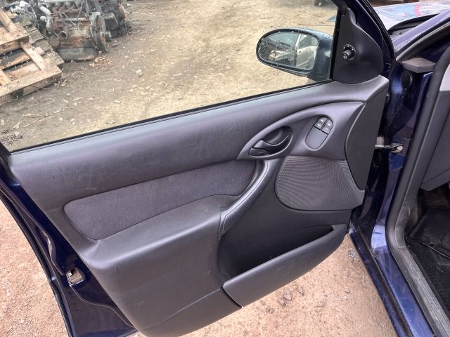 bontott FORD FOCUS I Bal első Biztonsági Öv