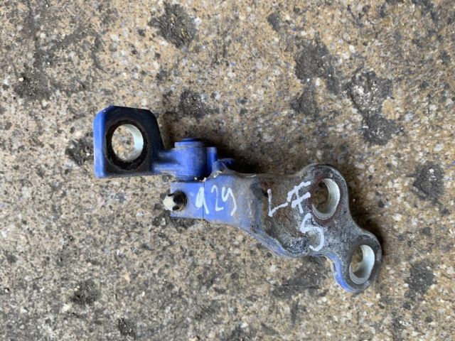 bontott FORD FOCUS I Bal első Felső Zsanér