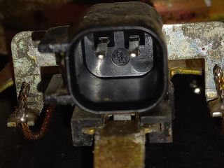 bontott FORD FOCUS I Bal első Hangszóró