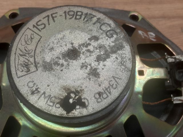 bontott FORD FOCUS I Bal első Hangszóró