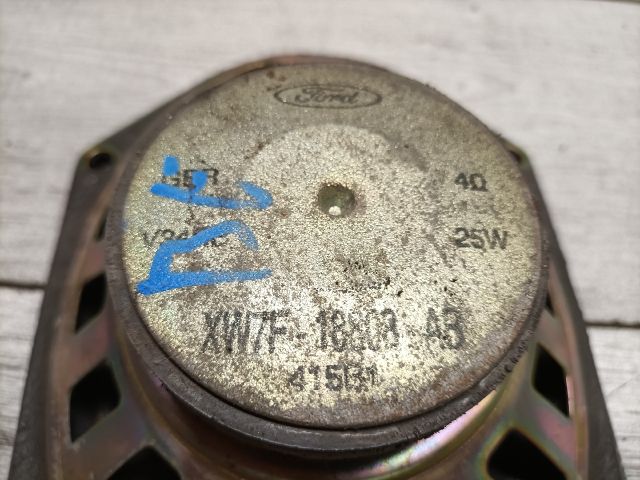 bontott FORD FOCUS I Bal első Hangszóró