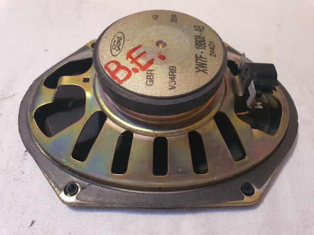 bontott FORD FOCUS I Bal első Hangszóró