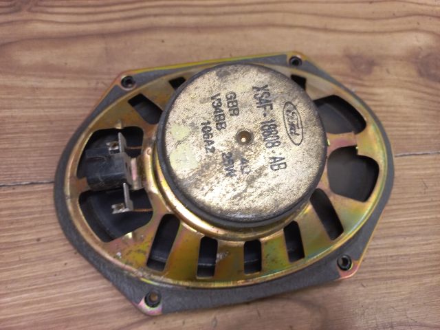 bontott FORD FOCUS I Bal első Hangszóró