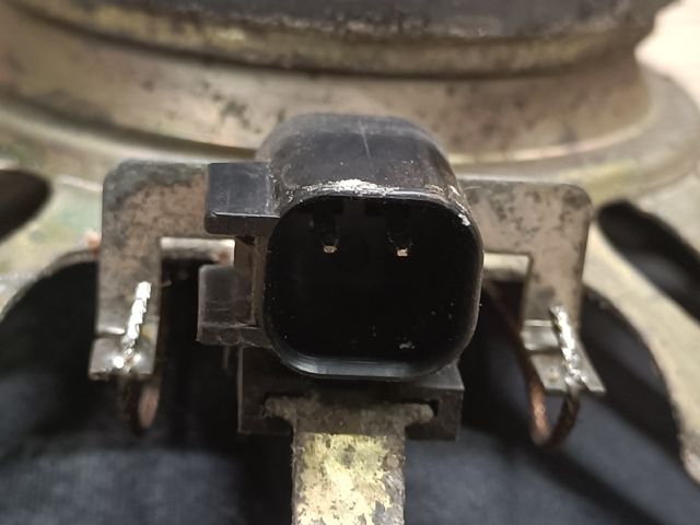 bontott FORD FOCUS I Bal első Hangszóró