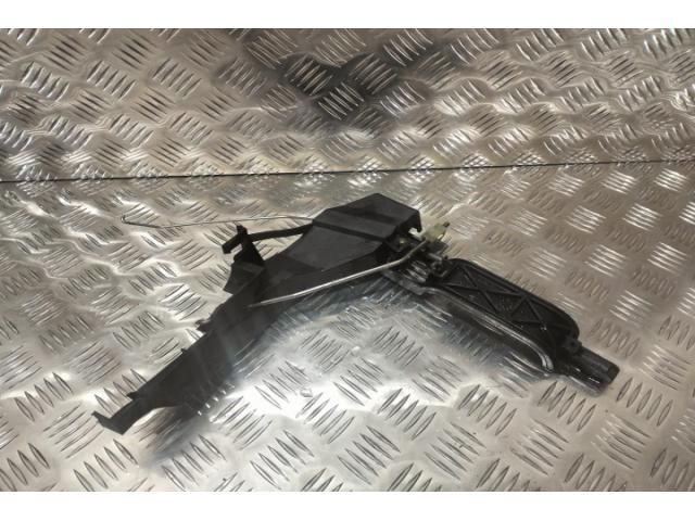 bontott FORD FOCUS I Bal első Külső Kilincsfészek