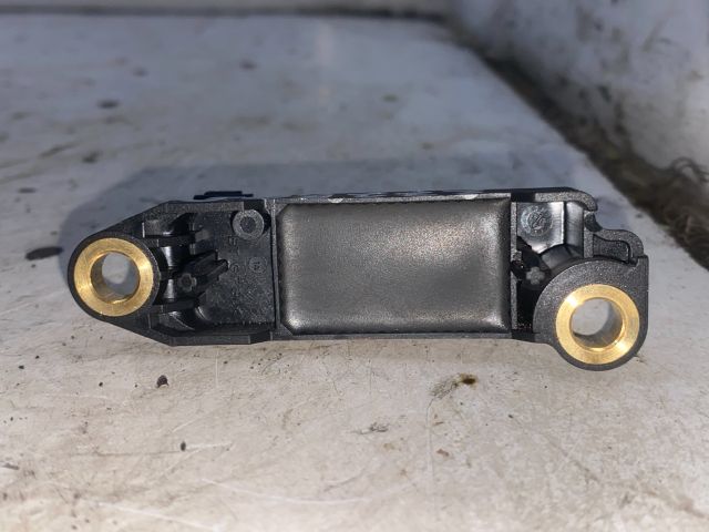 bontott FORD FOCUS I Bal első Oldal Ütközés Érzékelő