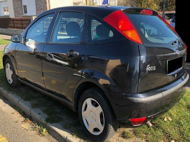 bontott FORD FOCUS I Bal első Vízlehúzó Gumicsík