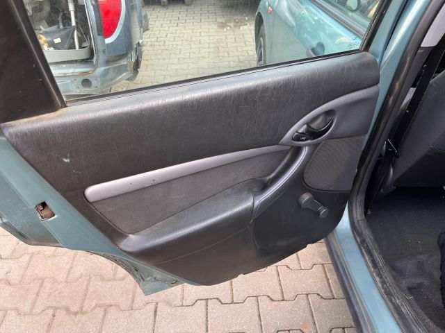 bontott FORD FOCUS I Bal első Zsanér