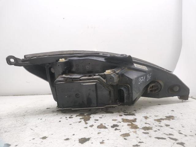 bontott FORD FOCUS I Bal Fényszóró