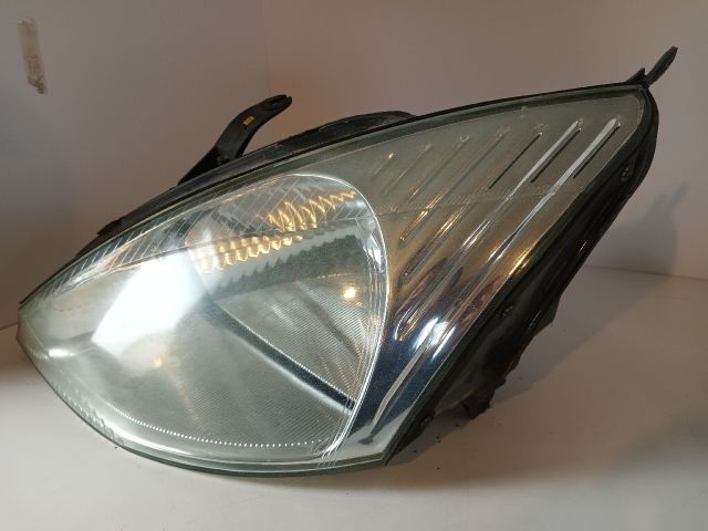 bontott FORD FOCUS I Bal Fényszóró