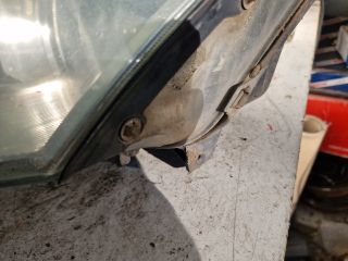 bontott FORD FOCUS I Bal Fényszóró