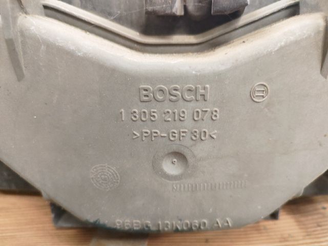 bontott FORD FOCUS I Bal Fényszóró