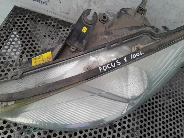 bontott FORD FOCUS I Bal Fényszóró