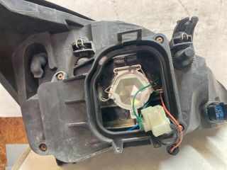 bontott FORD FOCUS I Bal Fényszóró