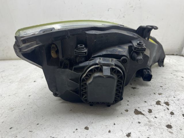 bontott FORD FOCUS I Bal Fényszóró