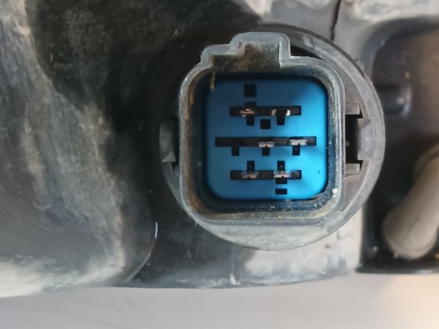 bontott FORD FOCUS I Bal Fényszóró