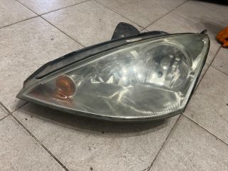 bontott FORD FOCUS I Bal Fényszóró