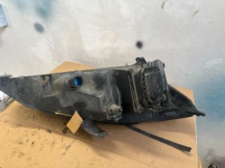 bontott FORD FOCUS I Bal Fényszóró