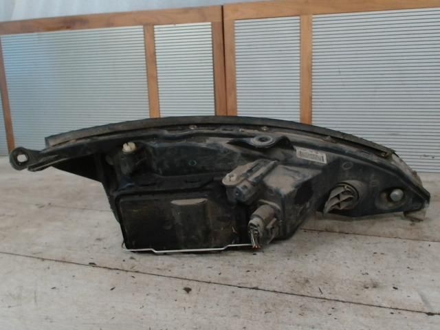 bontott FORD FOCUS I Bal Fényszóró