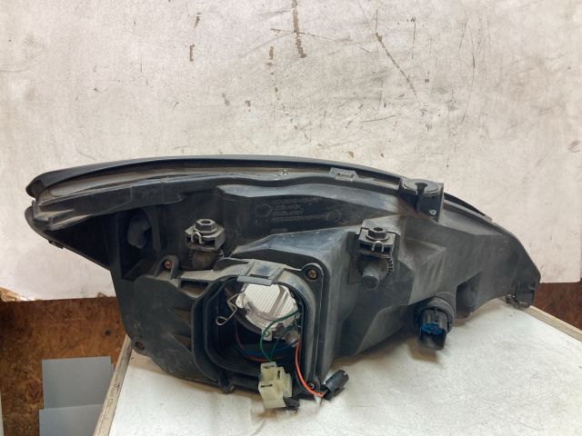 bontott FORD FOCUS I Bal Fényszóró