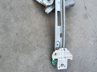 bontott FORD FOCUS I Bal hátsó Ablakemelő Szerkezet (Elektromos)