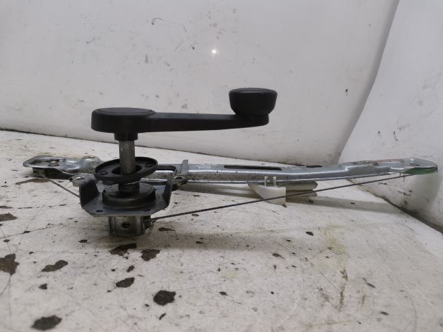 bontott FORD FOCUS I Bal hátsó Ablakemelő Szerkezet (Mechanikus)