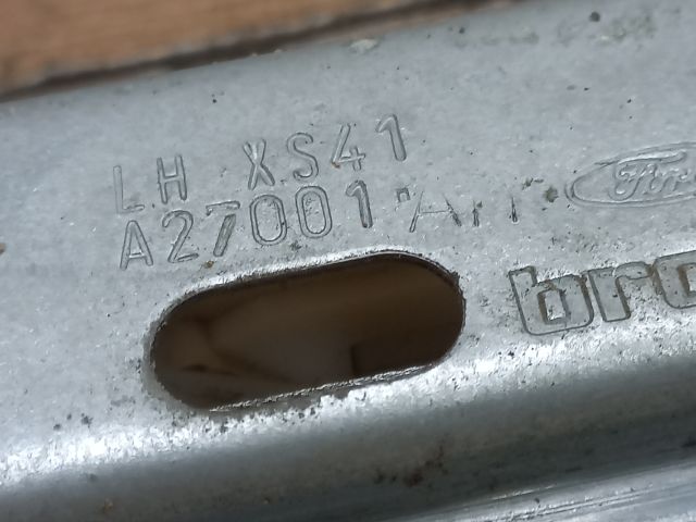 bontott FORD FOCUS I Bal hátsó Ablakemelő Szerkezet (Mechanikus)