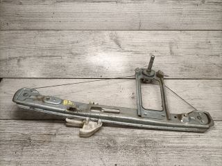 bontott FORD FOCUS I Bal hátsó Ablakemelő Szerkezet (Mechanikus)