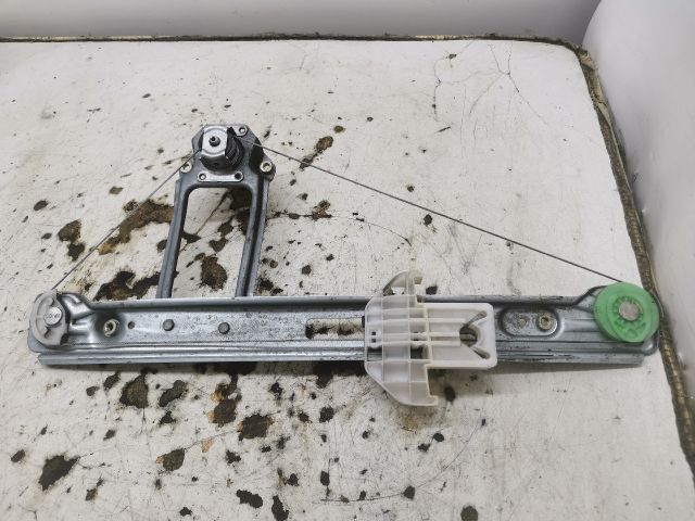 bontott FORD FOCUS I Bal hátsó Ablakemelő Szerkezet (Mechanikus)