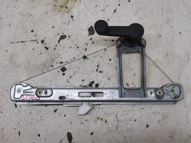 bontott FORD FOCUS I Bal hátsó Ablakemelő Szerkezet (Mechanikus)