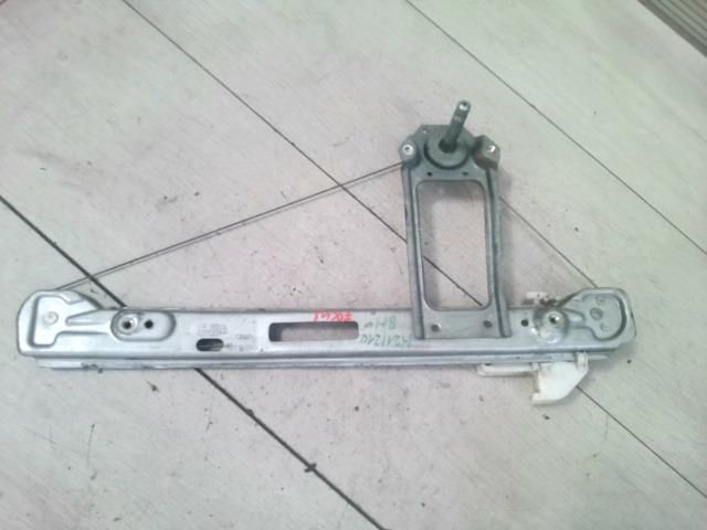 bontott FORD FOCUS I Bal hátsó Ablakemelő Szerkezet (Mechanikus)