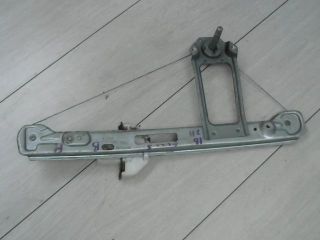 bontott FORD FOCUS I Bal hátsó Ablakemelő Szerkezet (Mechanikus)