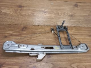 bontott FORD FOCUS I Bal hátsó Ablakemelő Szerkezet (Mechanikus)