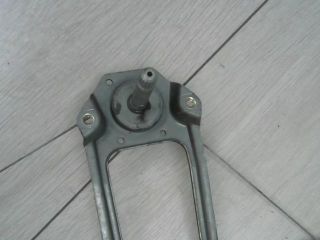 bontott FORD FOCUS I Bal hátsó Ablakemelő Szerkezet (Mechanikus)