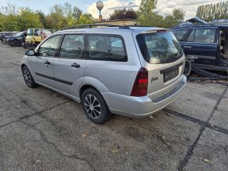 bontott FORD FOCUS I Bal hátsó Ajtó (Részeivel)