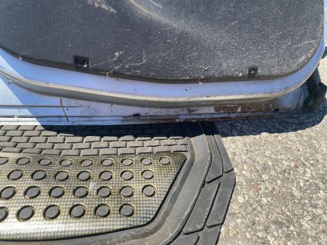 bontott FORD FOCUS I Bal hátsó Ajtó (Részeivel)