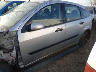 bontott FORD FOCUS I Bal hátsó Ajtó (Részeivel)