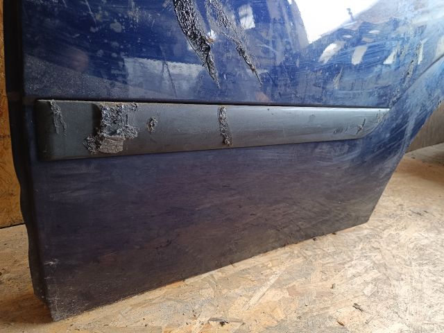 bontott FORD FOCUS I Bal hátsó Ajtó (Üres lemez)