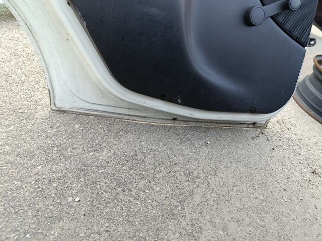 bontott FORD FOCUS I Bal hátsó Ajtó (Üres lemez)