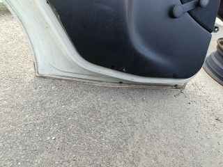 bontott FORD FOCUS I Bal hátsó Ajtó (Üres lemez)