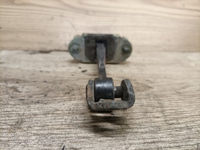 bontott FORD FOCUS I Bal hátsó Ajtóhatároló