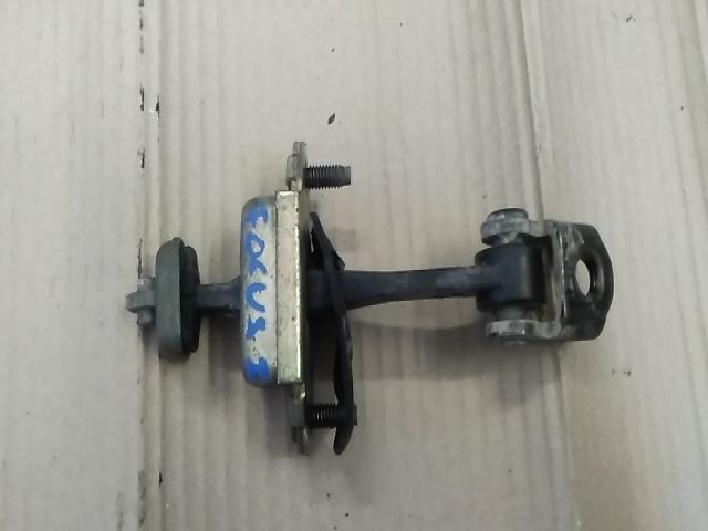 bontott FORD FOCUS I Bal hátsó Ajtóhatároló