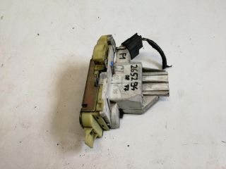 bontott FORD FOCUS I Bal hátsó Ajtózár