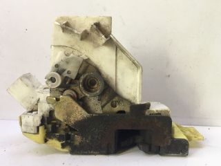 bontott FORD FOCUS I Bal hátsó Ajtózár