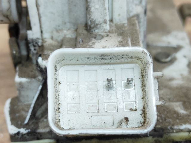 bontott FORD FOCUS I Bal hátsó Ajtózár